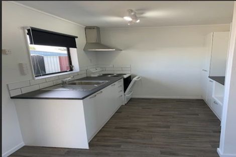 Photo of property in 2 Peary Place, Flaxmere, Hastings, 4120