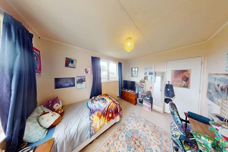 Photo of property in 21 Gibbons Crescent, Castlecliff, Whanganui, 4501