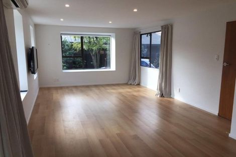 Photo of property in 2/137 Grahams Road, Burnside, Christchurch, 8053