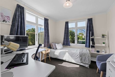 Photo of property in 14 Mersey Street, South Hill, Oamaru, 9400