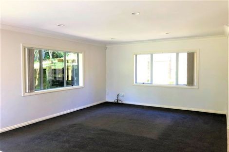 Photo of property in 3a Trelawn Place, Cockle Bay, Auckland, 2014