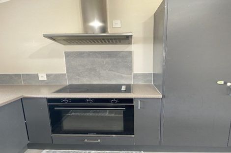 Photo of property in 37b Harrington Road, Henderson, Auckland, 0610