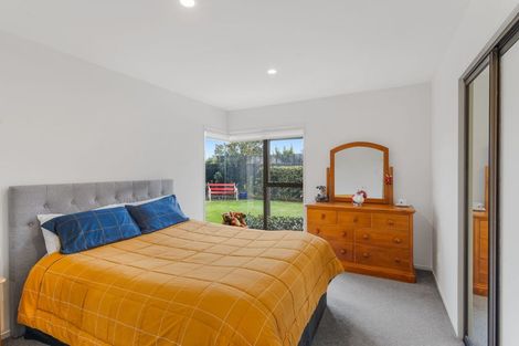 Photo of property in 21 Giles Place, Shirley, Christchurch, 8061