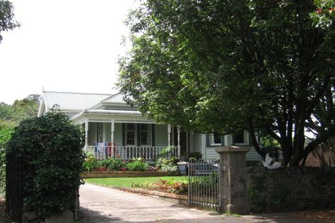 Photo of property in 36 Woodford Road, Mount Eden, Auckland, 1024