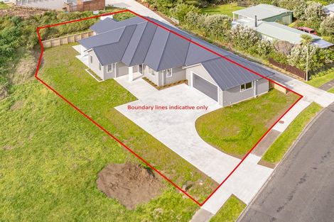 Photo of property in 14 Longbeach Drive, Castlecliff, Whanganui, 4501