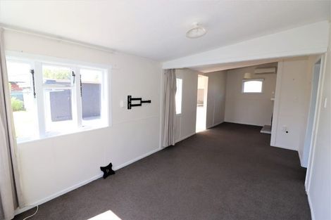 Photo of property in 112 Selwyn Street, Somerfield, Christchurch, 8024