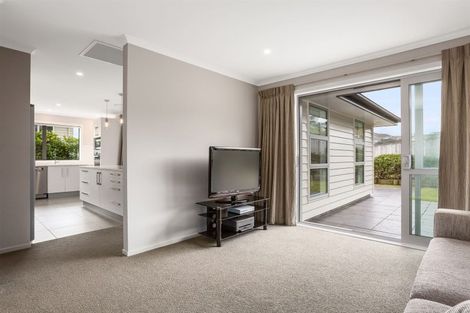 Photo of property in 27 John Burke Drive, Aotea, Porirua, 5024