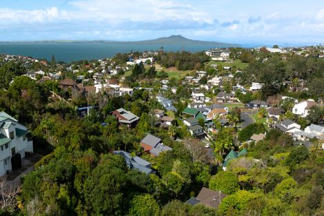 Photo of property in 6 Gannet Point, Rothesay Bay, Auckland, 0630