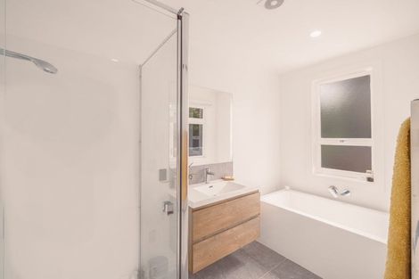 Photo of property in 12a Cradock Street, South New Brighton, Christchurch, 8062