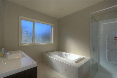 Photo of property in 21 The Dunes, Cromwell, 9310