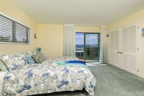 Photo of property in 19a Orchard Road, Browns Bay, Auckland, 0630