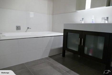 Photo of property in 9a Champion Street, Edgeware, Christchurch, 8013