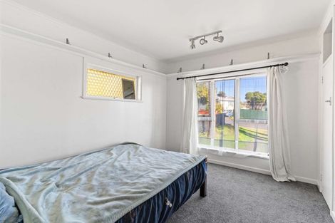 Photo of property in 10 Rothery Road, Hillpark, Auckland, 2102