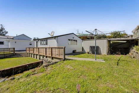 Photo of property in 35 Cordelia Street, Stratford, 4332