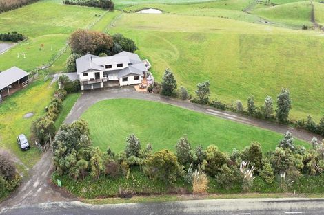 Photo of property in 121 Mount Stewart Halcombe Road, Sanson, Palmerston North, 4479