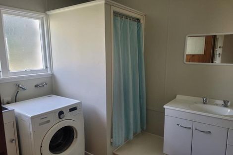 Photo of property in 21 Vivian Street, New Plymouth, 4310