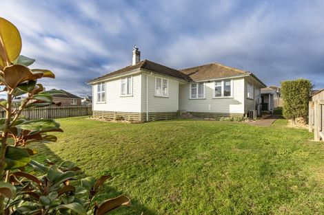 Photo of property in 5 Mackie Street, Waipukurau, 4200