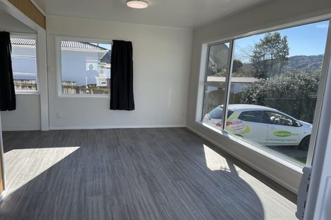 Photo of property in 60 Wainuiomata Road, Wainuiomata, Lower Hutt, 5014
