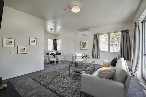 Photo of property in 17 Kilkee Terrace, Flaxmere, Hastings, 4120