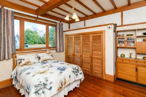 Photo of property in 15 Annandale Avenue, Takaro, Palmerston North, 4410