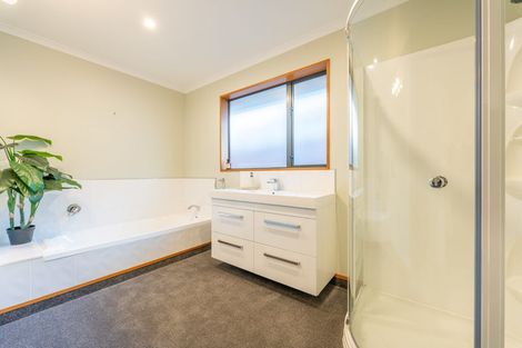 Photo of property in 4 Trafalgar Street, Maori Hill, Timaru, 7910