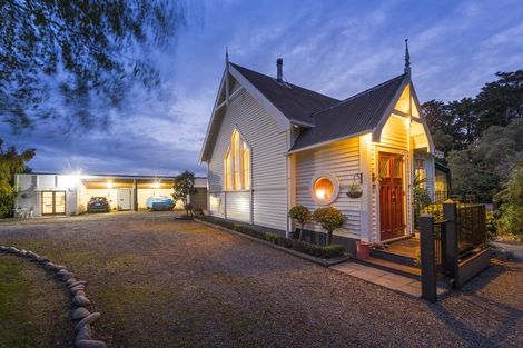 Photo of property in 649 Mount Stewart Halcombe Road, Halcombe, Feilding, 4779