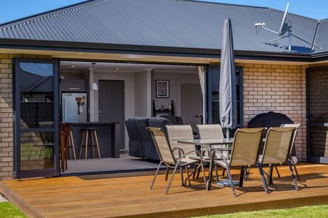 Photo of property in 13 Stoneleigh Drive, Solway, Masterton, 5810