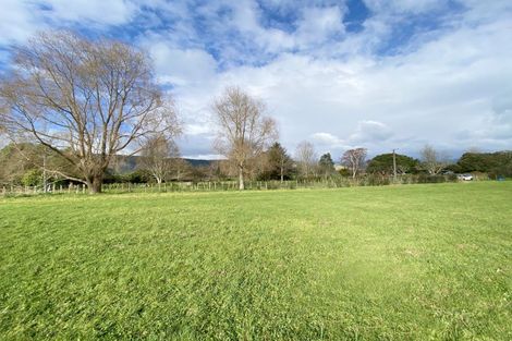 Photo of property in 61 Wakefield Road, Levin, 5571