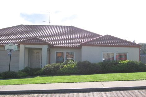 Photo of property in 11 Meridian Court, Oteha, Auckland, 0632