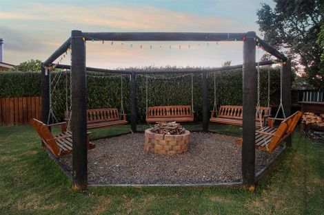 Photo of property in 5 Vela Place, Clarks Beach, 2122