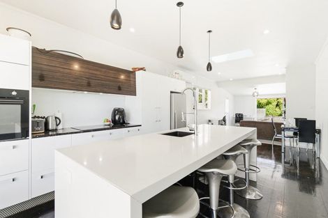 Photo of property in 44 Mortimer Terrace, Aro Valley, Wellington, 6021