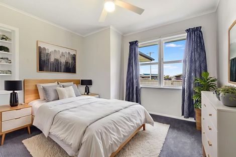 Photo of property in 32 Northolt Road, Fairview Downs, Hamilton, 3214