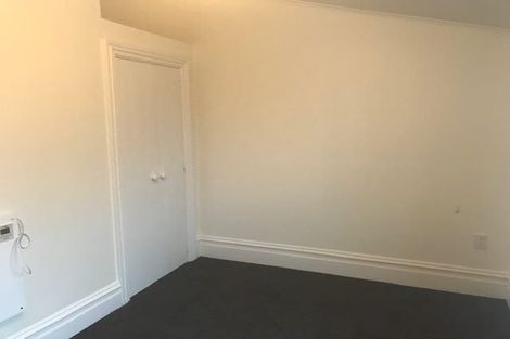 Photo of property in 130 Brougham Street, Mount Victoria, Wellington, 6011