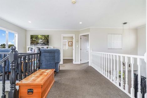 Photo of property in 51 Nielsen Gardens, Rototuna, Hamilton, 3210