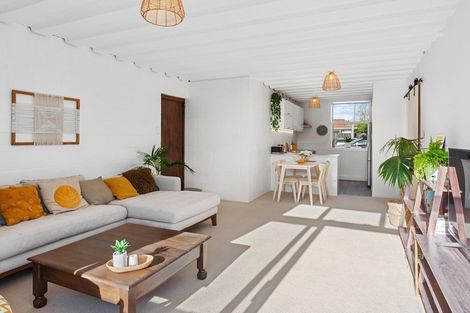 Photo of property in 1/107 Holly Road, St Albans, Christchurch, 8014