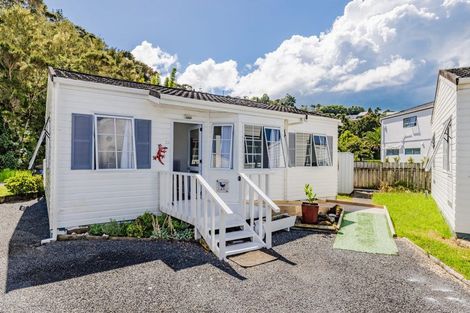 Photo of property in 23/4 Tohitapu Road, Paihia, 0200