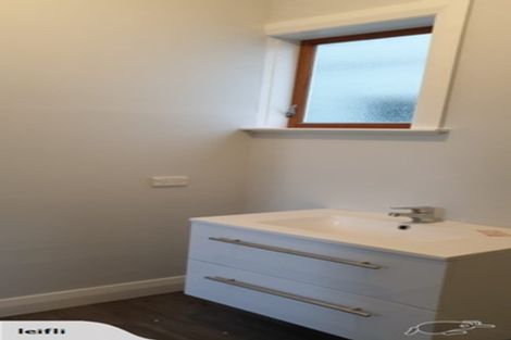 Photo of property in 76 Tinakori Road, Thorndon, Wellington, 6011