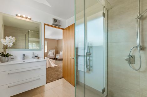 Photo of property in 31b Sandwich Road, Beckenham, Christchurch, 8023