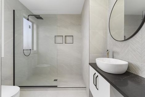 Photo of property in 14 Mutetai Road, Clarks Beach, 2122