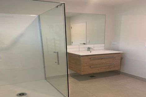 Photo of property in 7/48 Glen Road, Stokes Valley, Lower Hutt, 5019