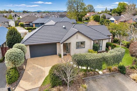 Photo of property in 16 Limes Avenue, Parklands, Christchurch, 8083
