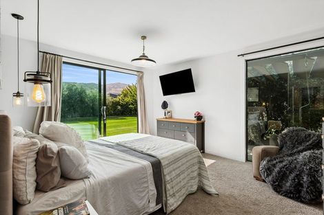 Photo of property in 1 Riesling Way, Cromwell, 9310