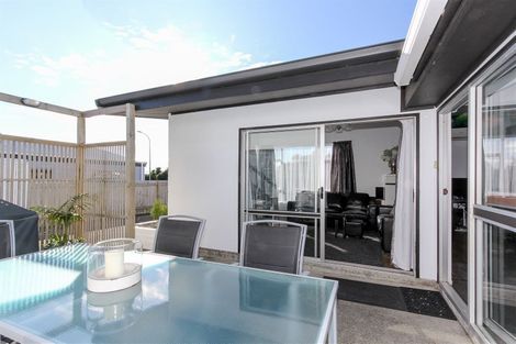 Photo of property in 17 Mangati Road, Bell Block, New Plymouth, 4312
