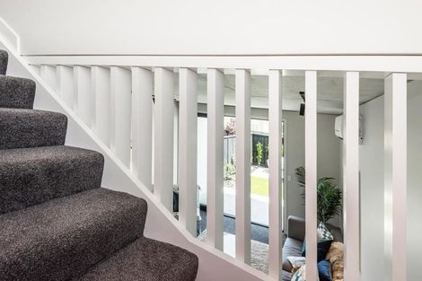 Photo of property in 5/4165 Great North Road, Glen Eden, Auckland, 0602