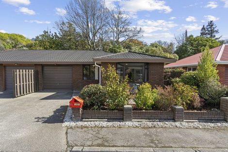 Photo of property in 1/8 Torvill And Dean Lane, Cashmere, Christchurch, 8022