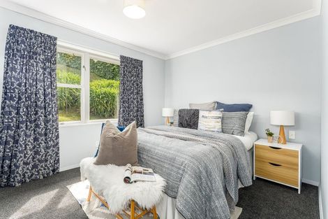 Photo of property in 13 Tainui Terrace, Tawa, Wellington, 5028