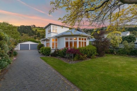 Photo of property in 11 Bay View Road, Moncks Bay, Christchurch, 8081