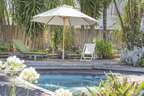 Photo of property in 47 Kon Tiki Road, Whiritoa, Whangamata, 3691