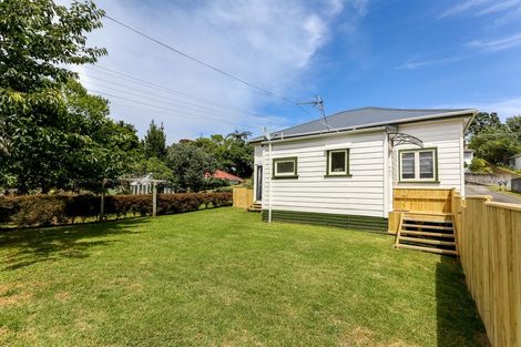 Photo of property in 43 Lorna Street, Lynmouth, New Plymouth, 4310