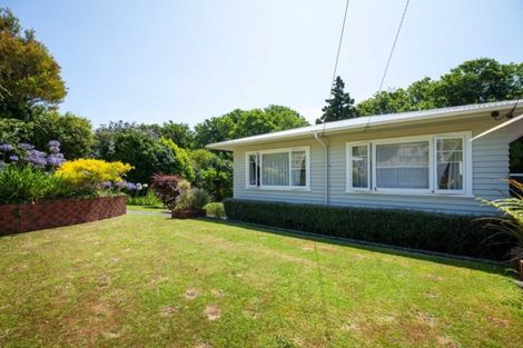 Photo of property in 9 Beaumont Crescent, Frankleigh Park, New Plymouth, 4310